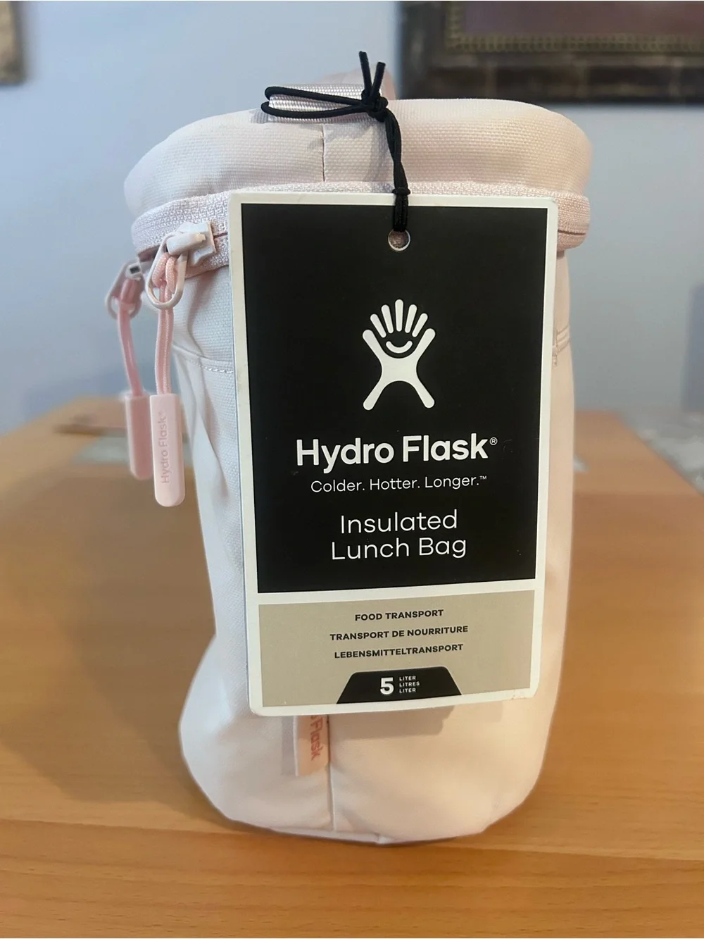 NWT Hydro Flask Insulated Lunch Bag 8L - Trillium (baby pink)
